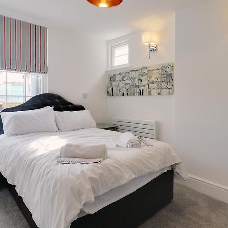 Master Accommodation Suite 6 Hastings Exterior foto